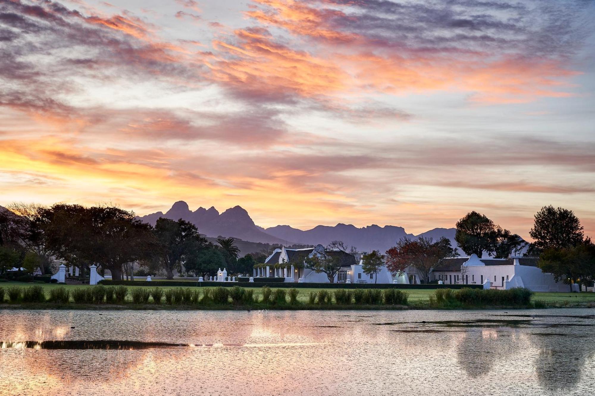 Vergenoegd Loew Boutique Hotel & Spa Cape Town Ngoại thất bức ảnh